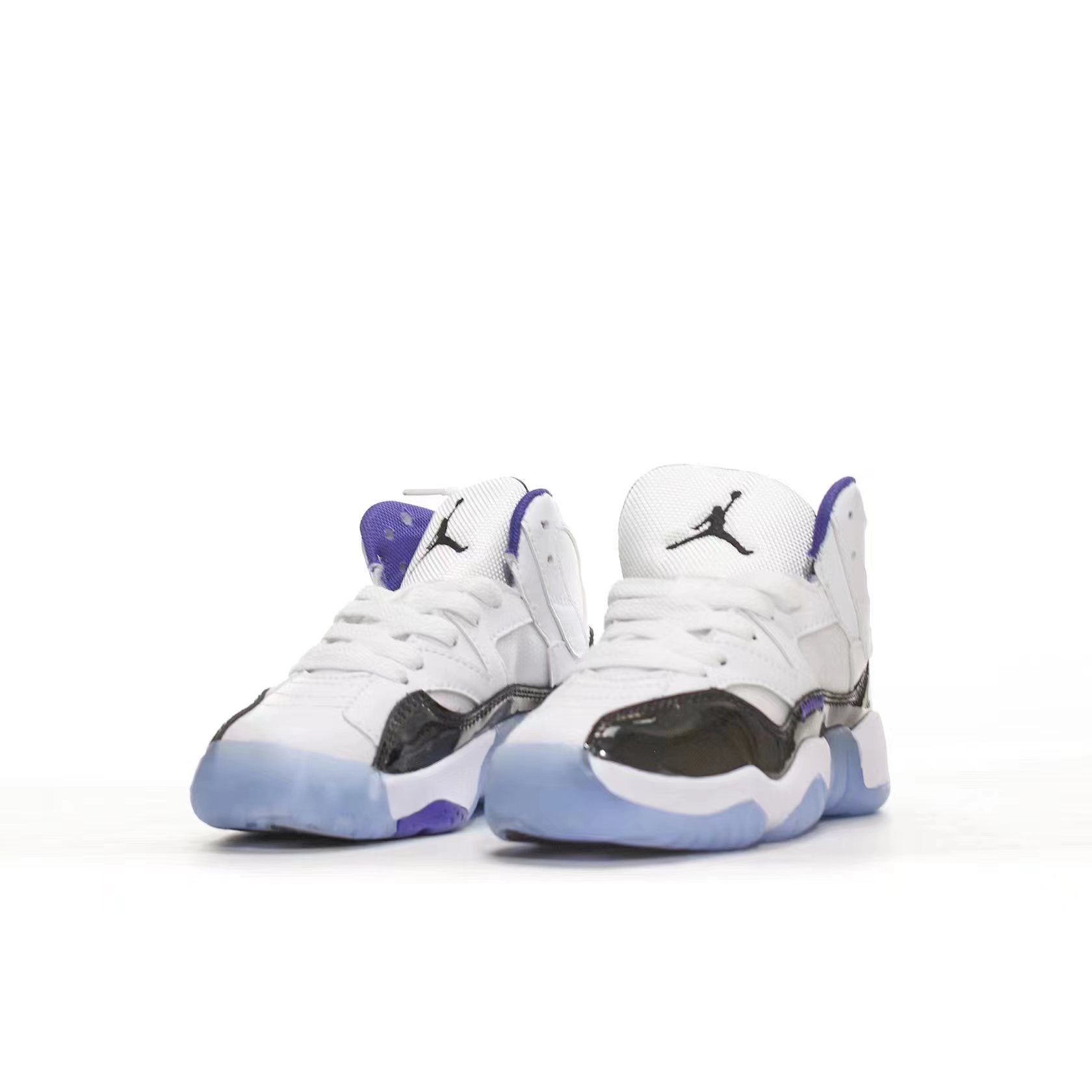 Jordan 612 series" white, black, violet"