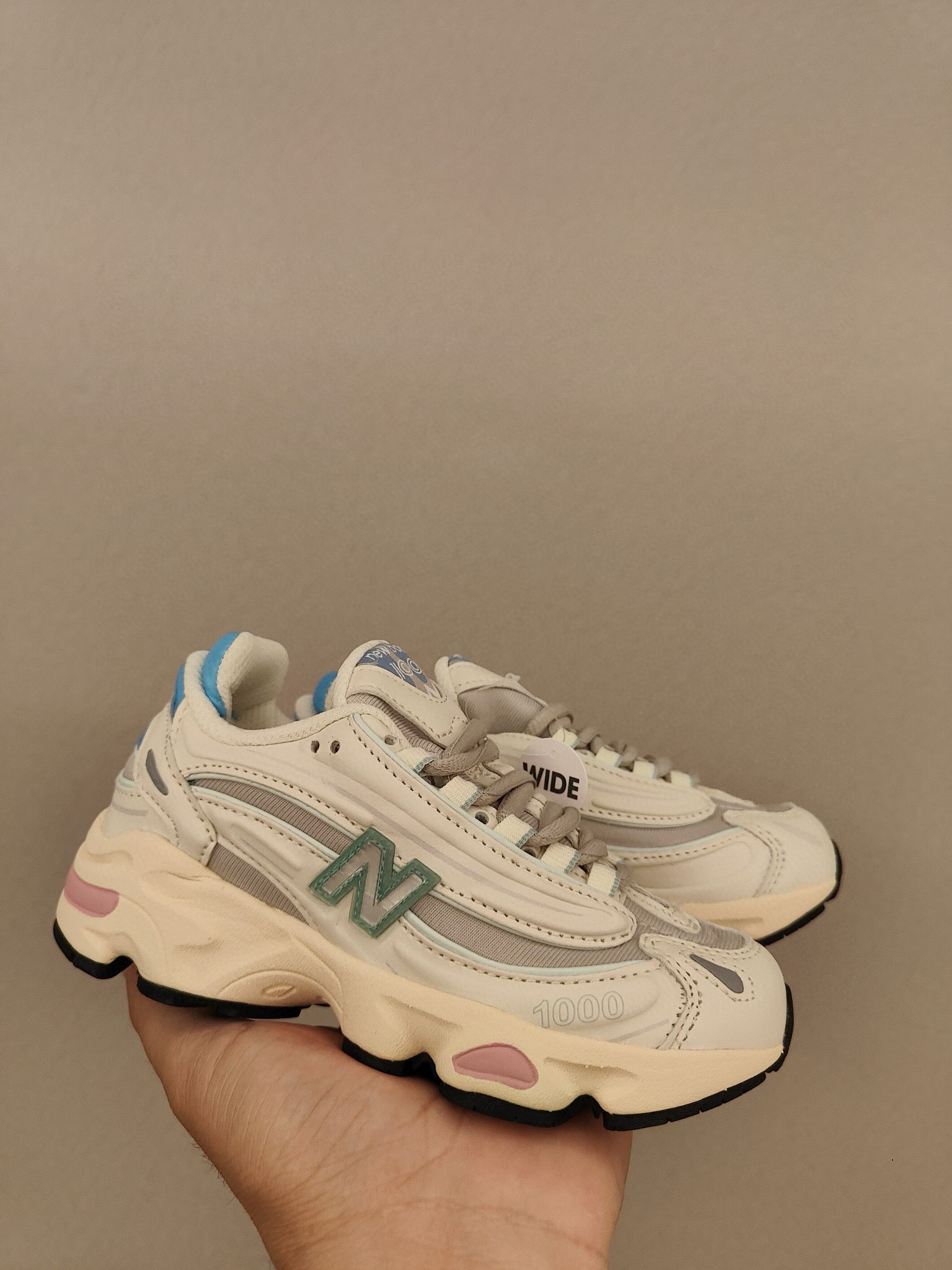 NB1000 lace-up children's shoes" white"