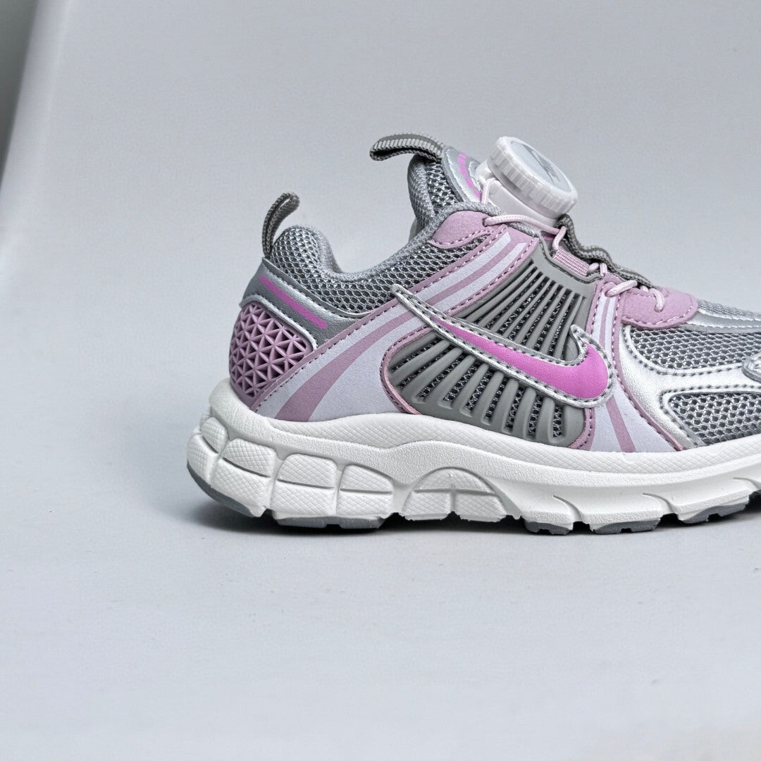 Nike Zoom V5 Retro Sneakers