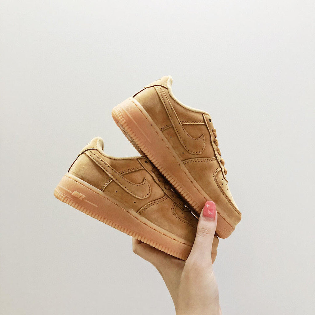 Air Force low-top lace-up sneakers" brown"