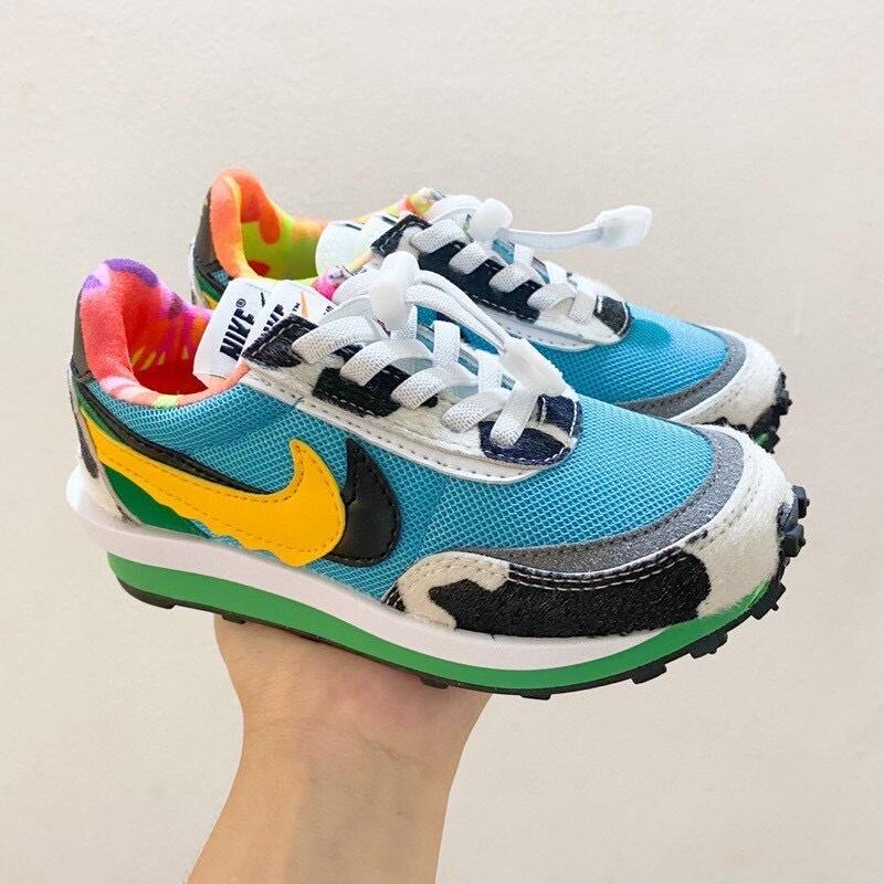 Nike Waffle Casual Jogging Shoes Deconstructed Double Hook" blue, green, yellow"