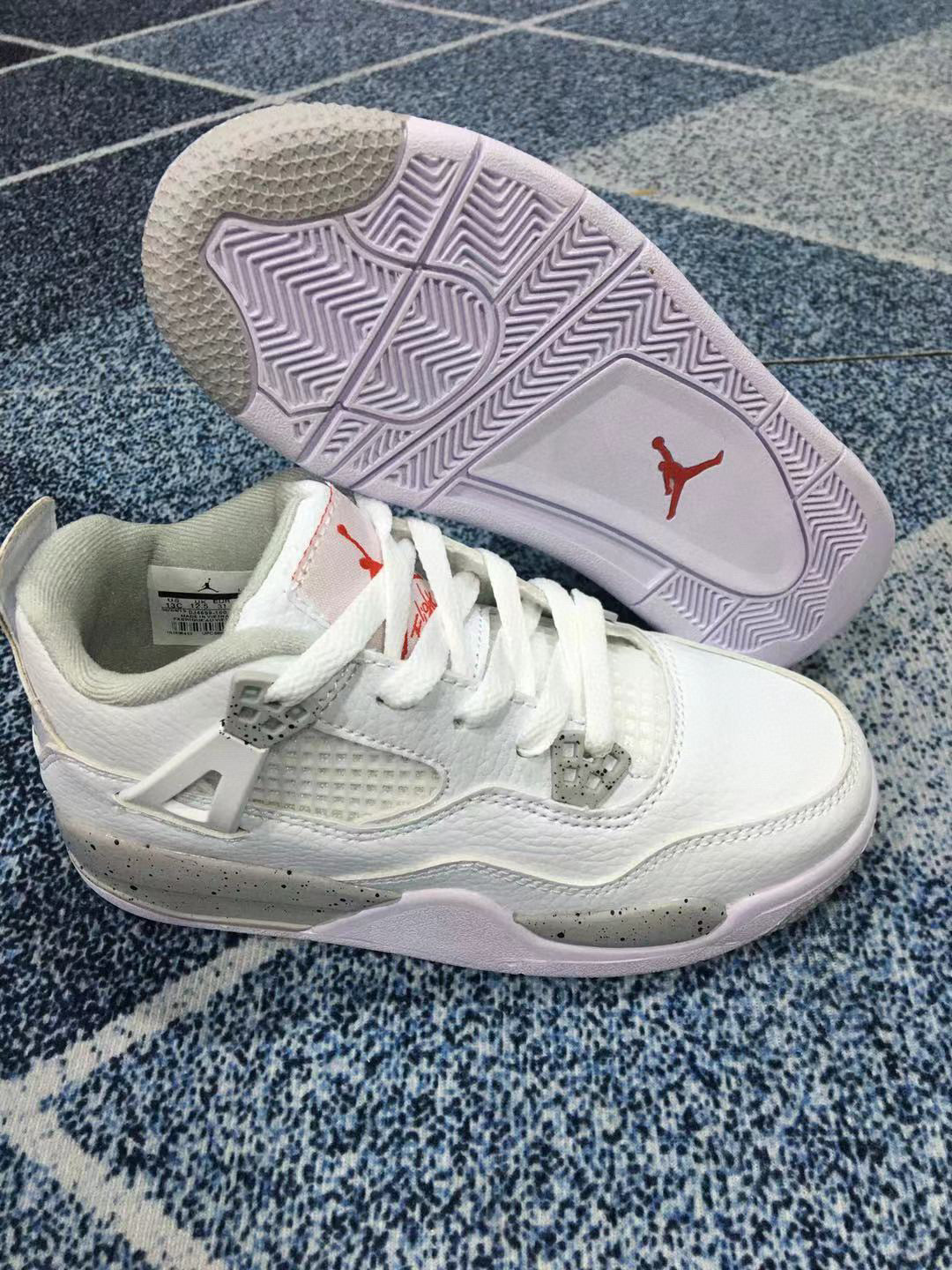 Jordan 4 children's sports shoes" white"