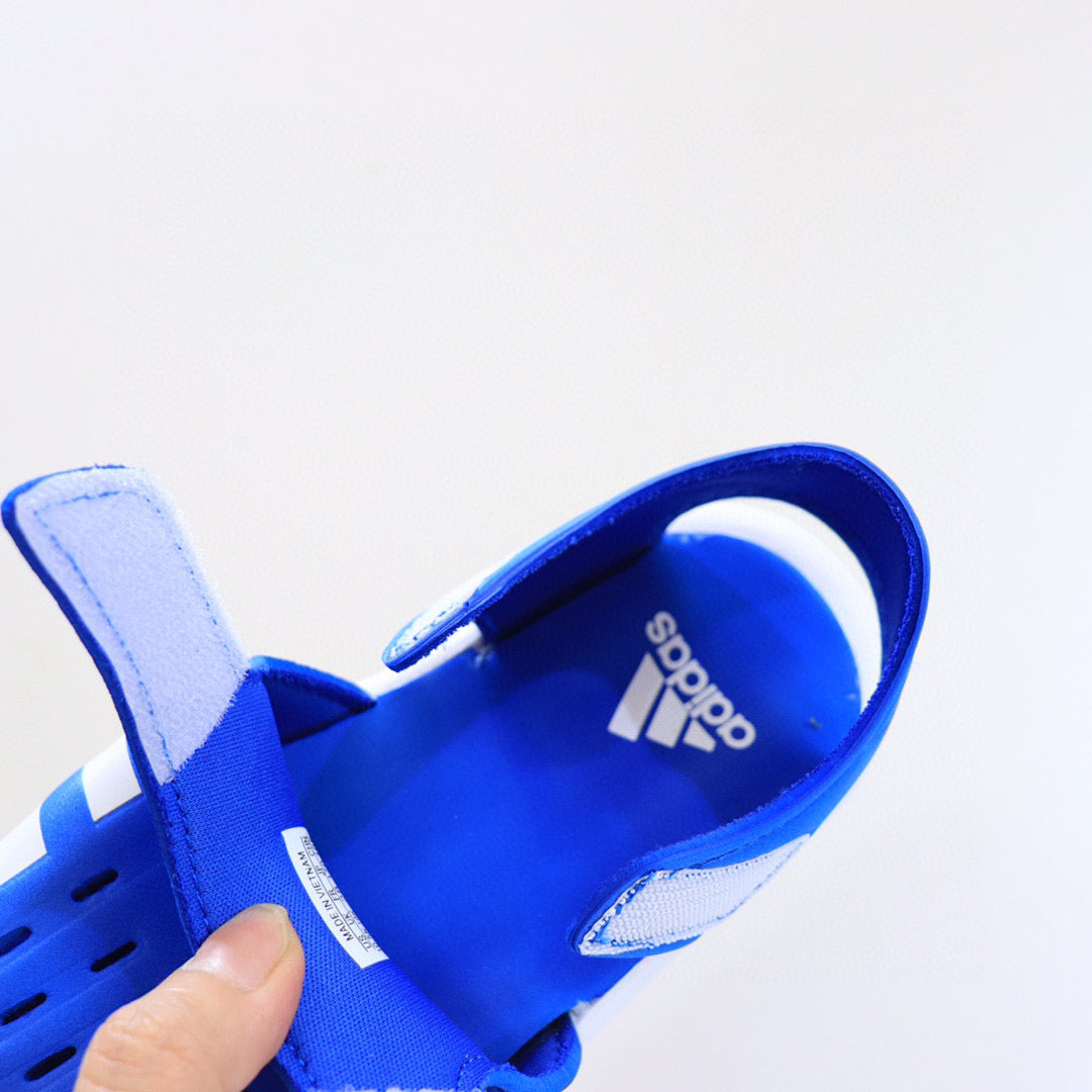 Adidas Seahorse III hole shoes" blue"