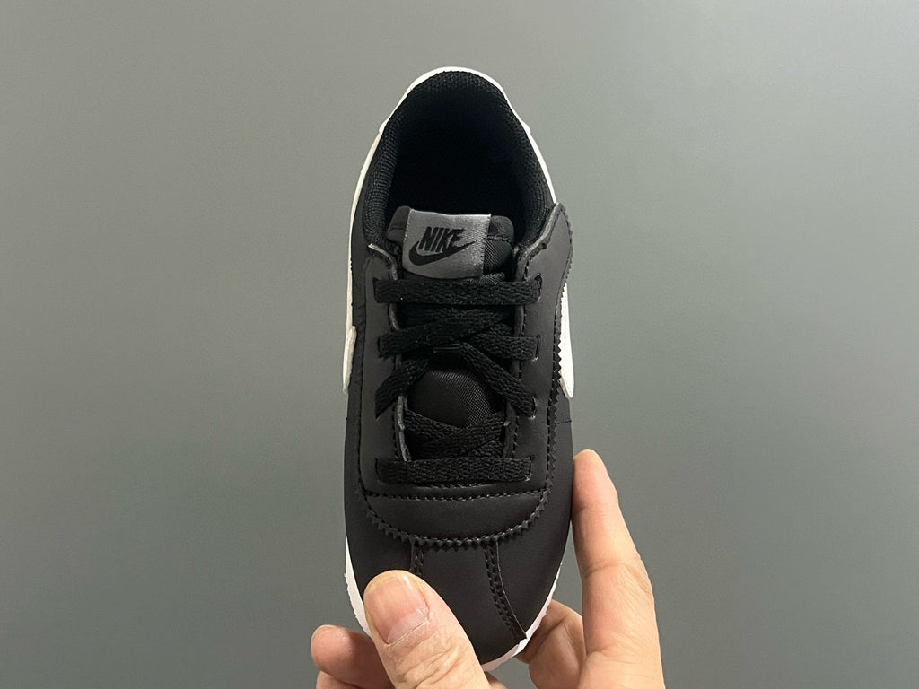 Nike Forrest Gump Classic Velcro Kids Shoes" black"