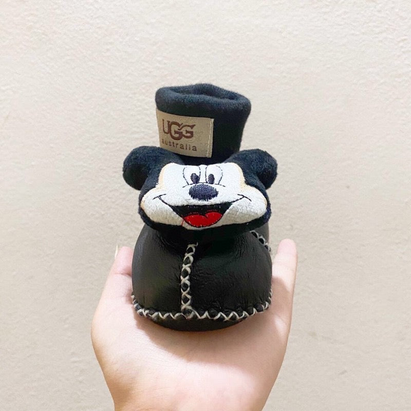 2018 exclusive newest UGG baby shoes " black, navy"