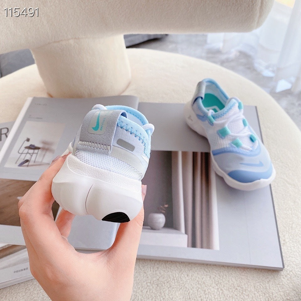 Nike Barefoot 5.0 Kids" light sky"