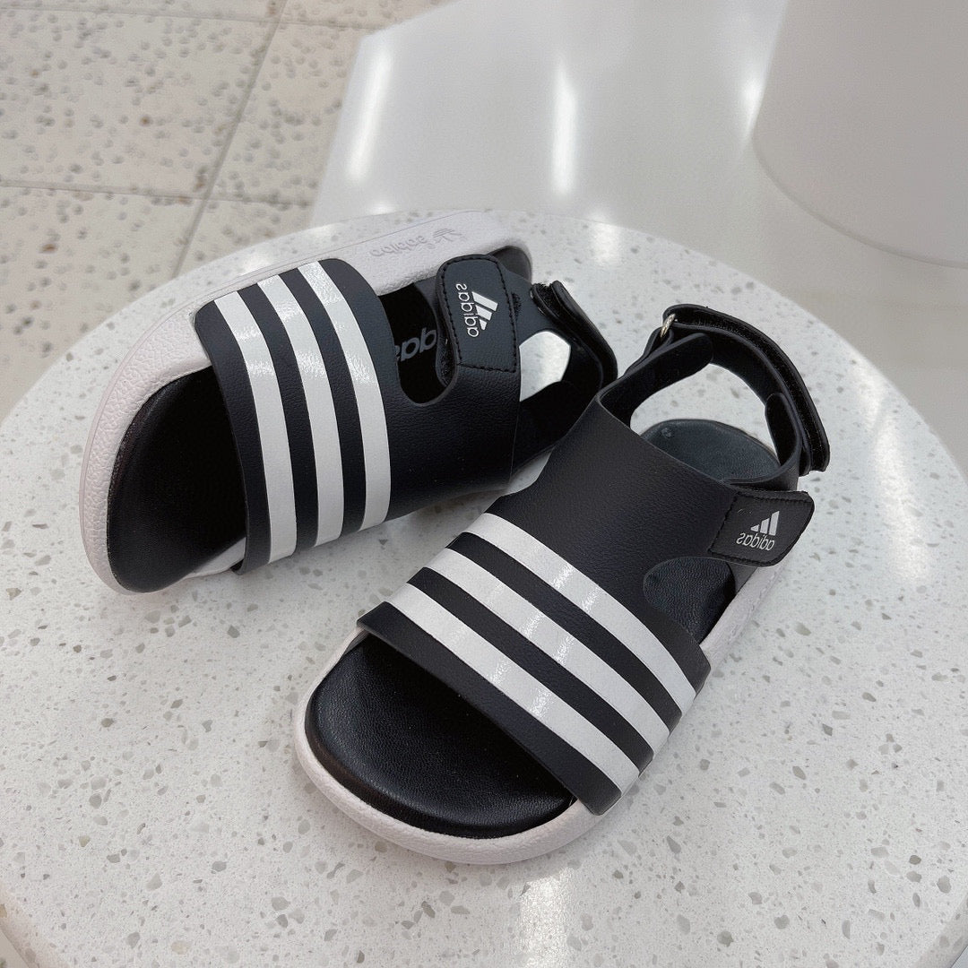 Adidas clover new sandals" black, white"