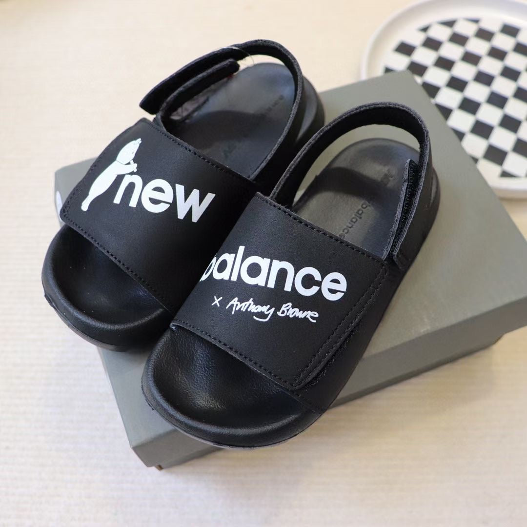 N large breasted sandals" black"
