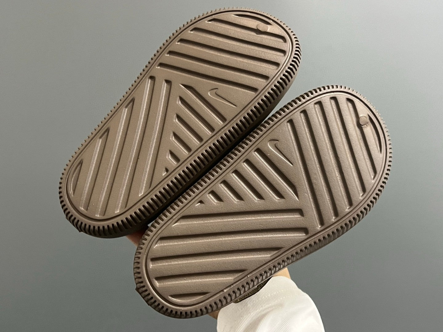 NK new two-way children's sandals" brown"