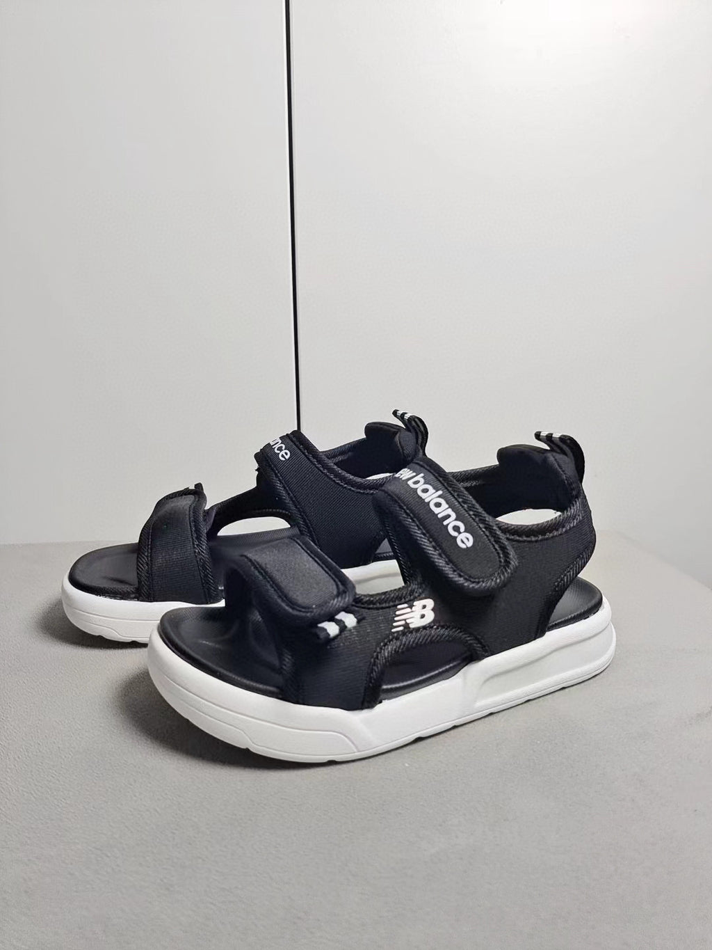 NB double velcro sandals" black"
