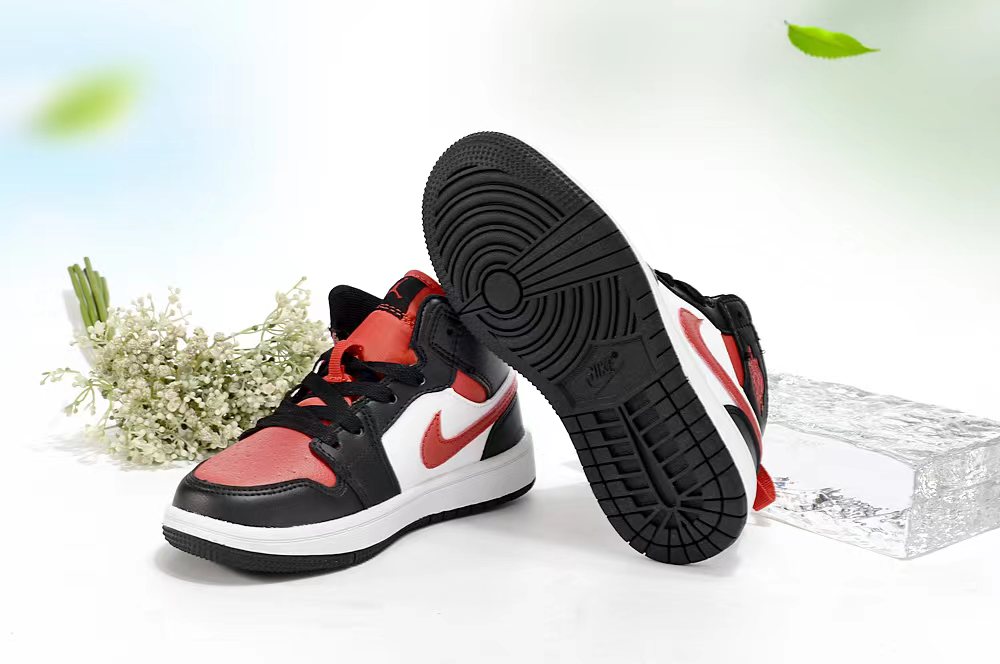 Jordan AJ1 children's shoes" black, white, red"