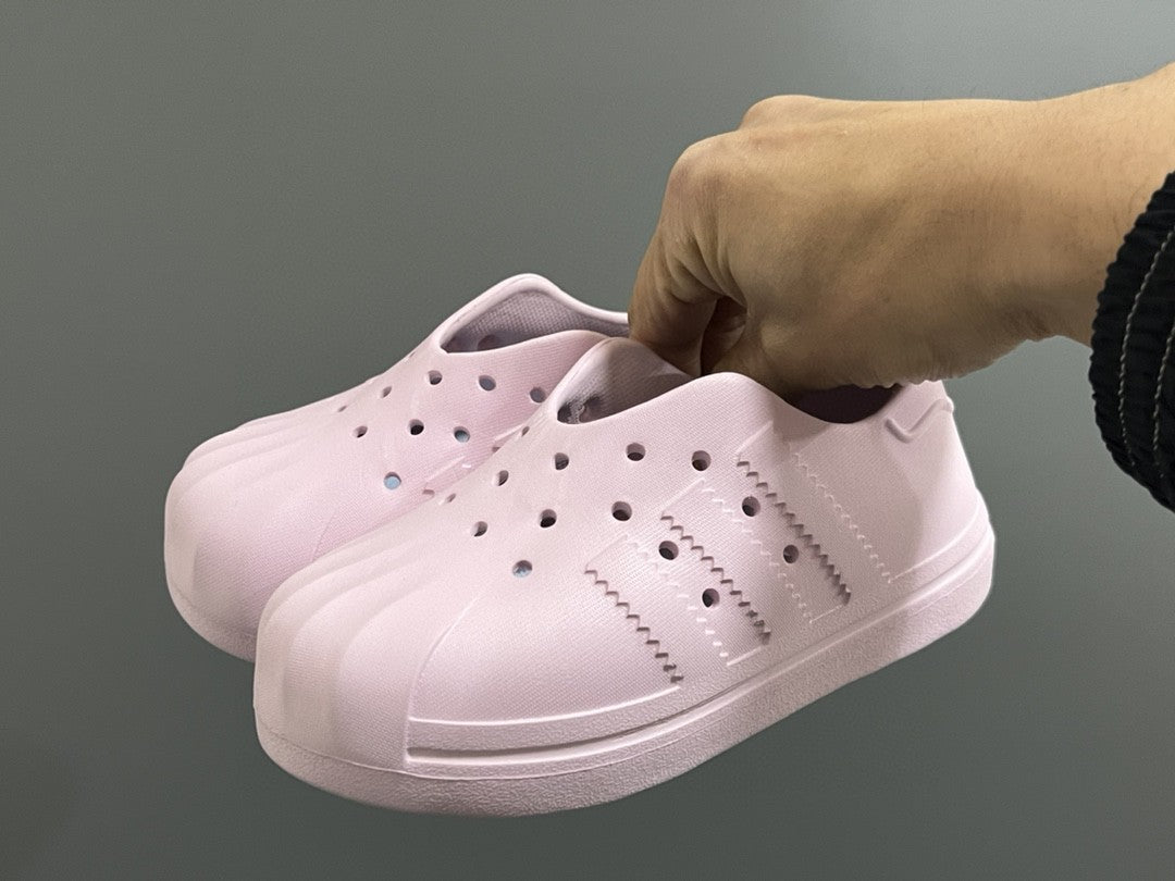 Soft shell hole slip-on sandals for children" light pink"
