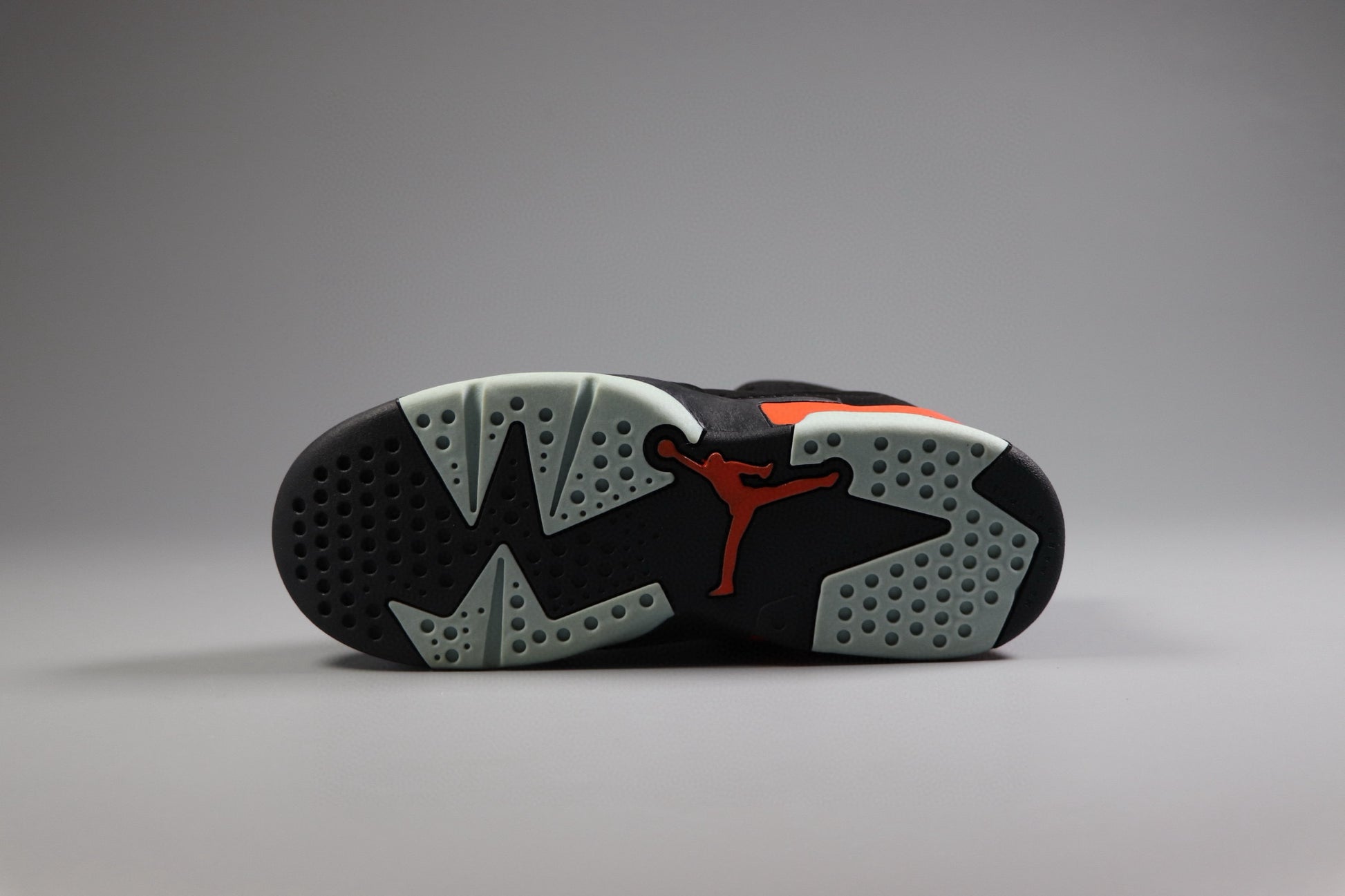 Joe 6 children's basketball shoes " black, & orange"
