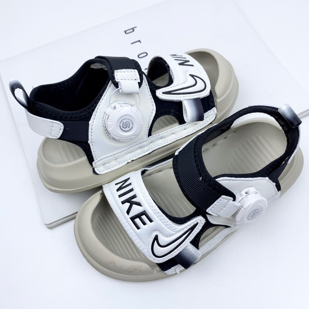 Nike Twist Lock Closed Toe Sandals "light gray, navy"