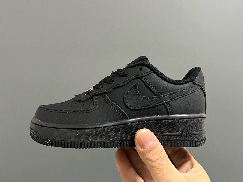 Nike Air Force 1 Low Top Sneakers