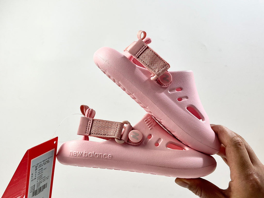 NB hole two-way sandals" pink"