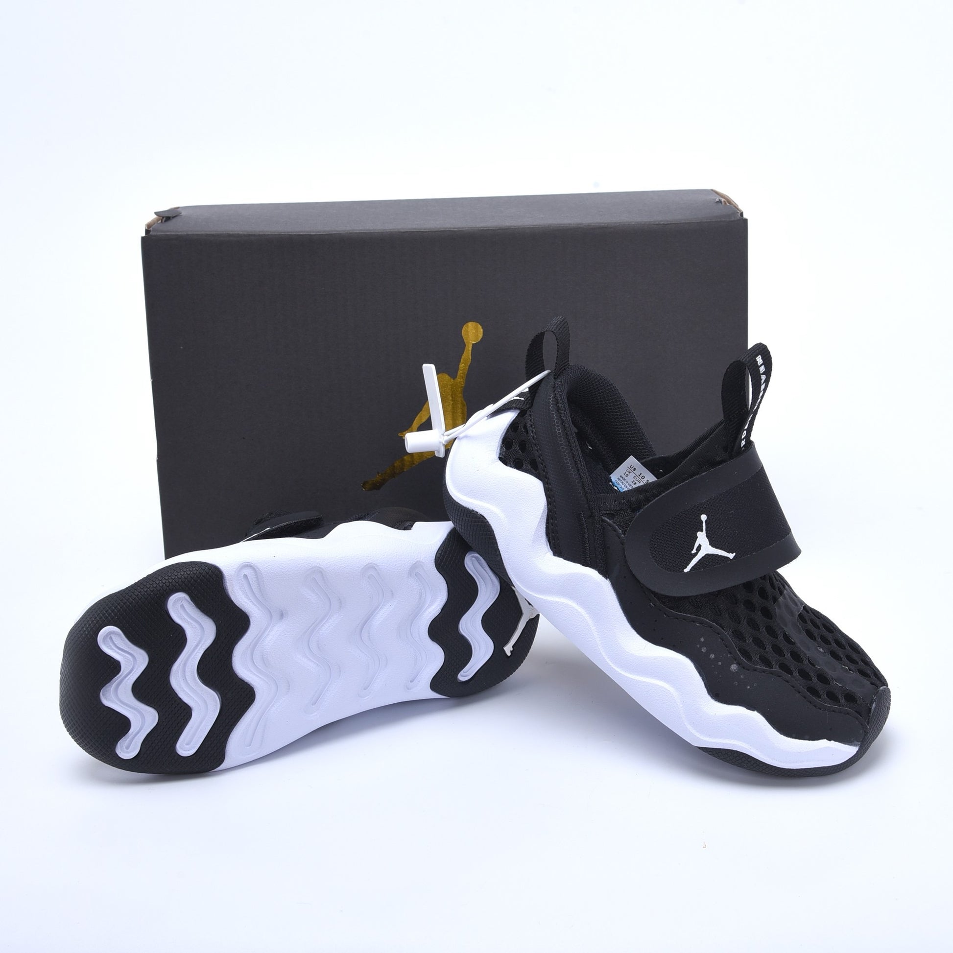 Jordan Little Shark Mesh Shoes for Kids "black"