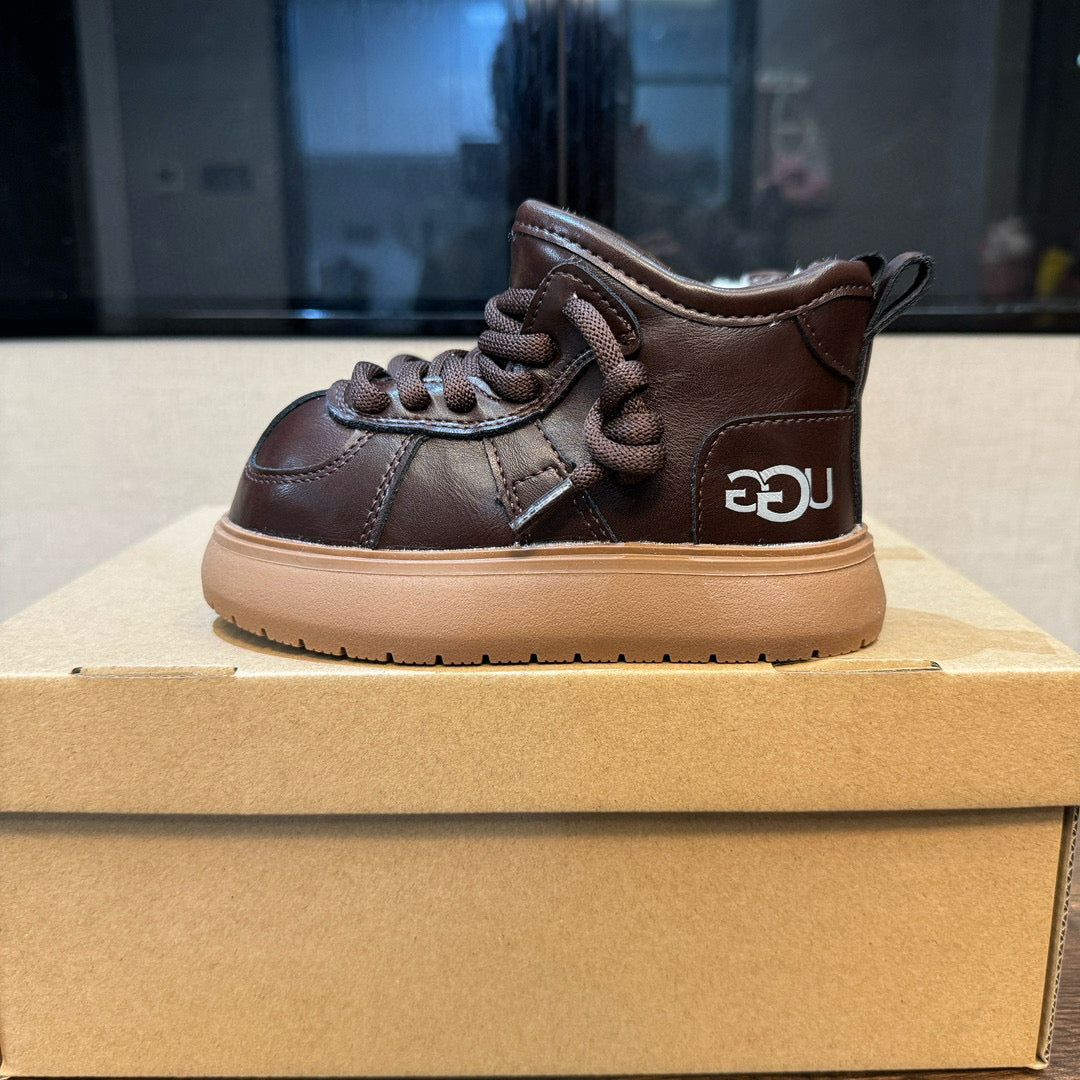 U-GG Capibara Snow Boots Leather" brown"