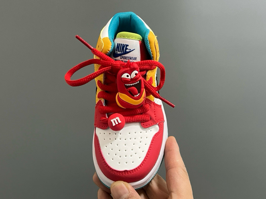Qiao Yi Zhongbang cartoon funny bug Velcro sneakers"  red, yellow, white, black, turquoise"