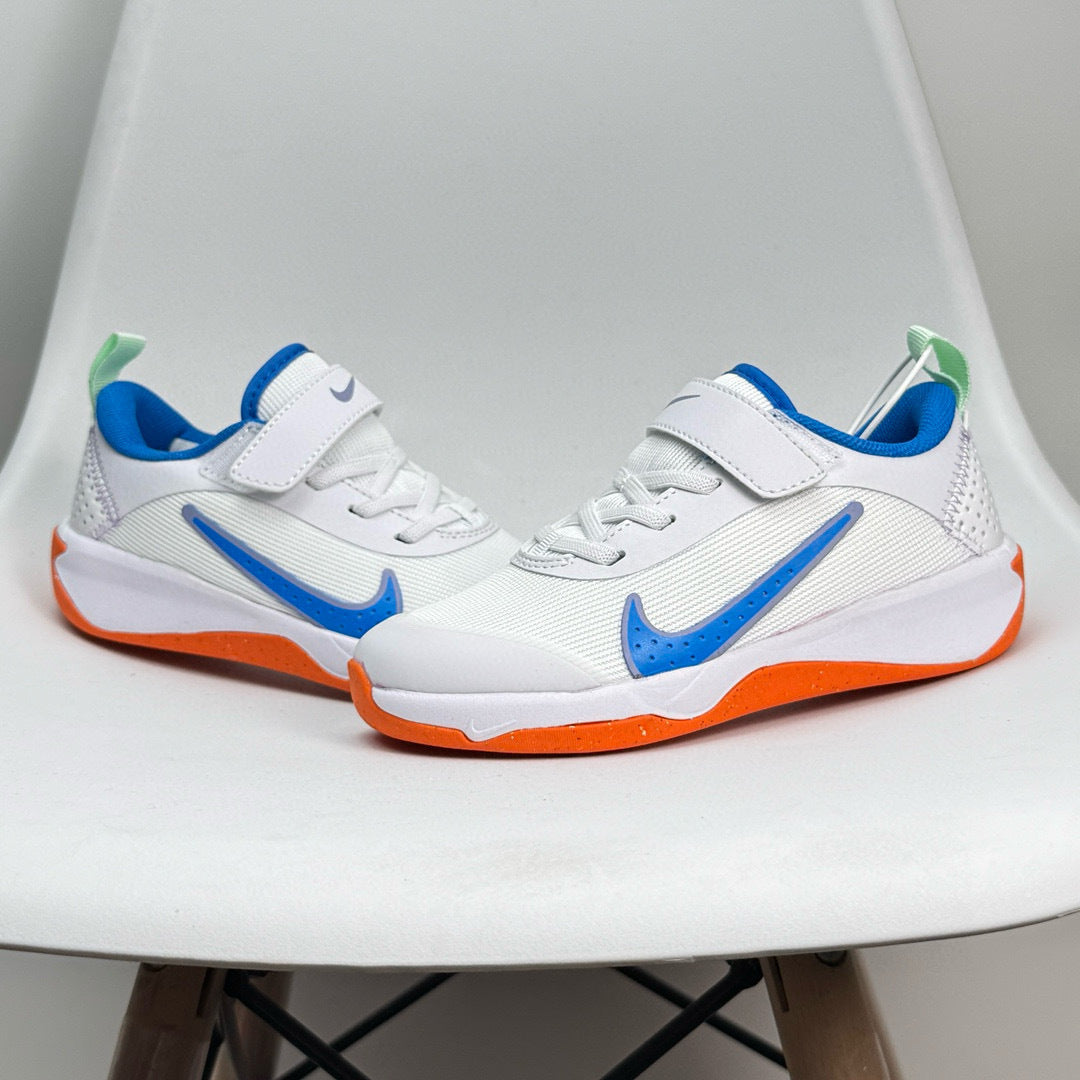 Nike ZOOM Moon Landing Children's Running Shoes" white"