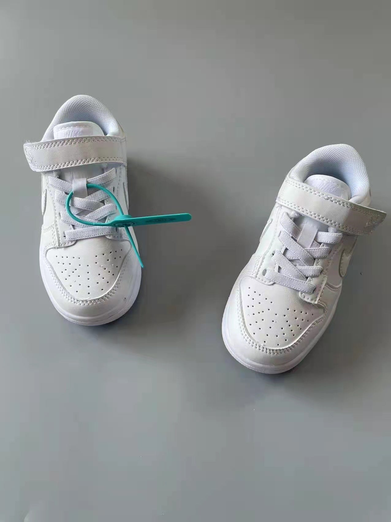 SB Velcro children's shoes" white"
