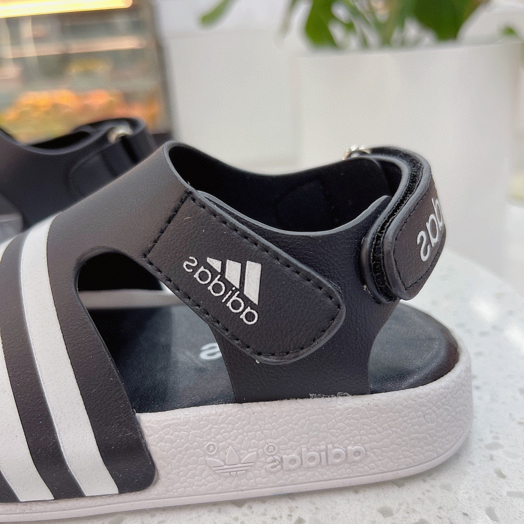 Adidas clover new sandals" black, white"