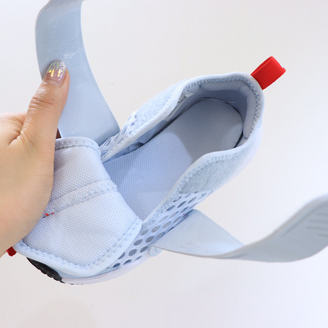 Nike Little UFO Large Mesh Velcro Children's Shoes" light sky blue"
