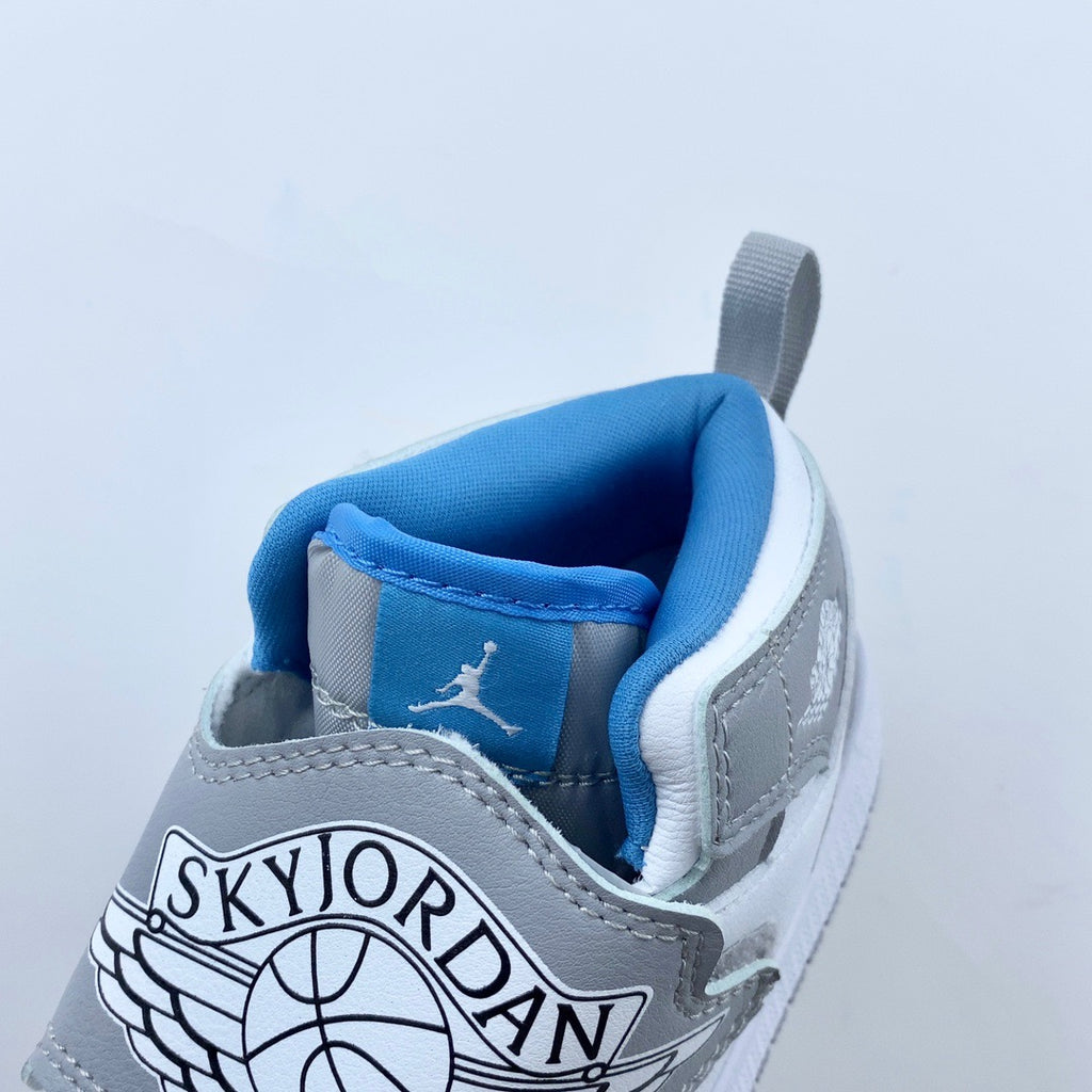 AJ Joe One-Wing Velcro Children's Shoes" white, grey"