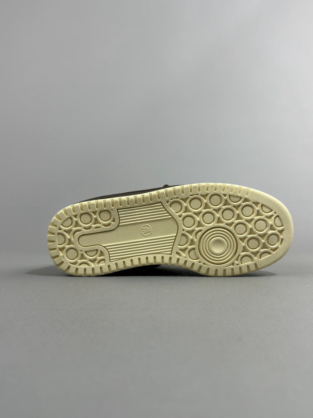 Adidas WCARD ADV classic retro sneakers" cream, brown"