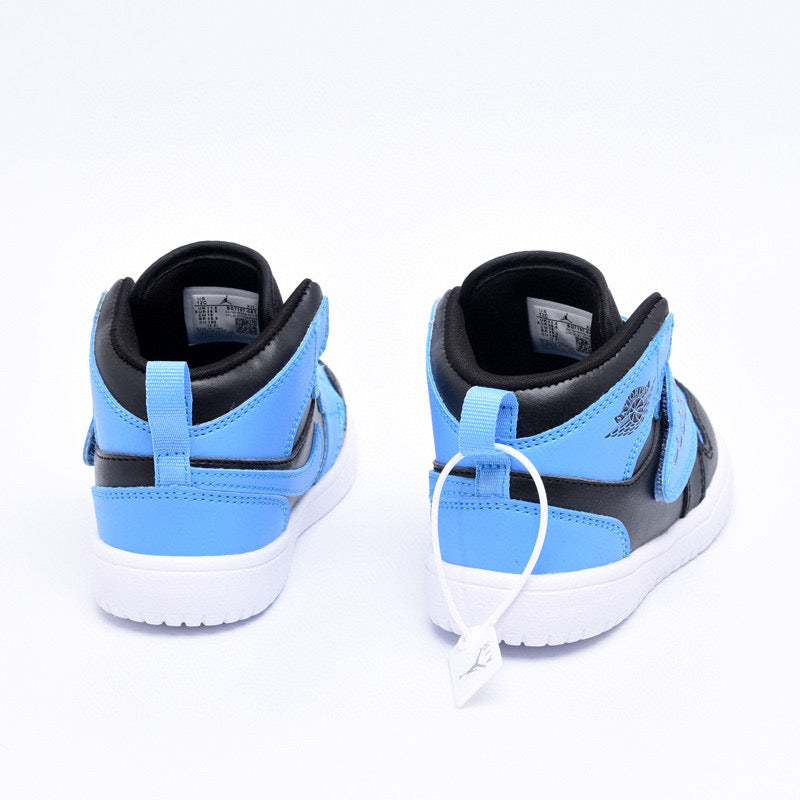 Jordan Wings Kids Shoes" black, blue"