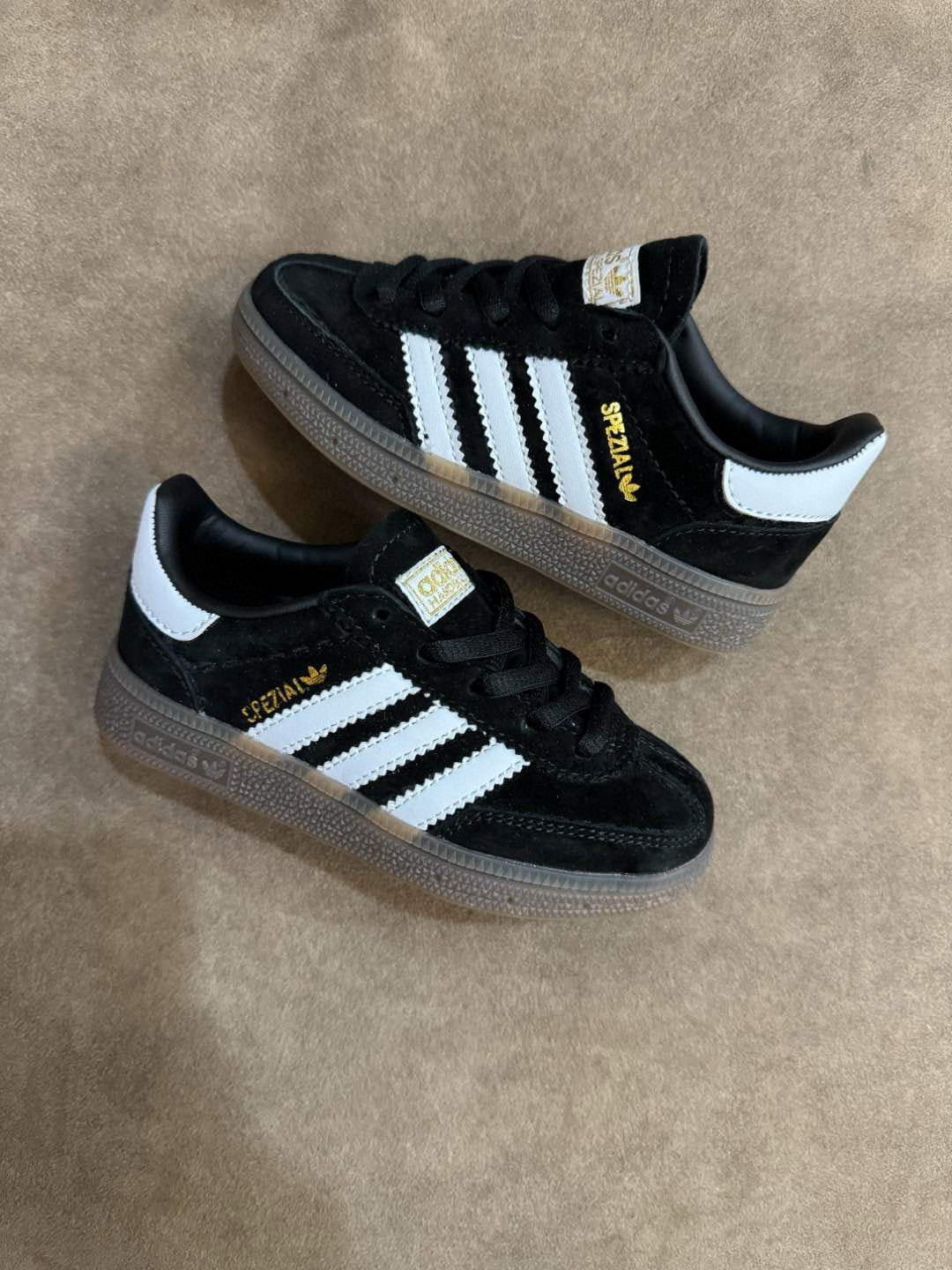 Adidas training 3 generation pig leather children's shoes" black"