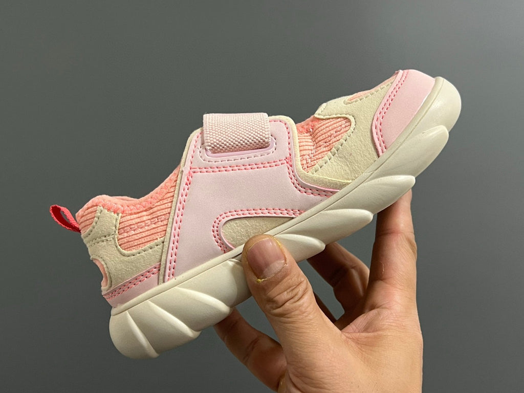 NB new 920 Mary Jane mesh stitching Velcro children's sandals" pink and light beige"