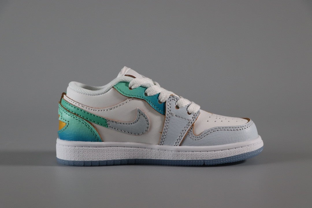 Jordan 1 Classic Kids Shoes" white, turquoise"