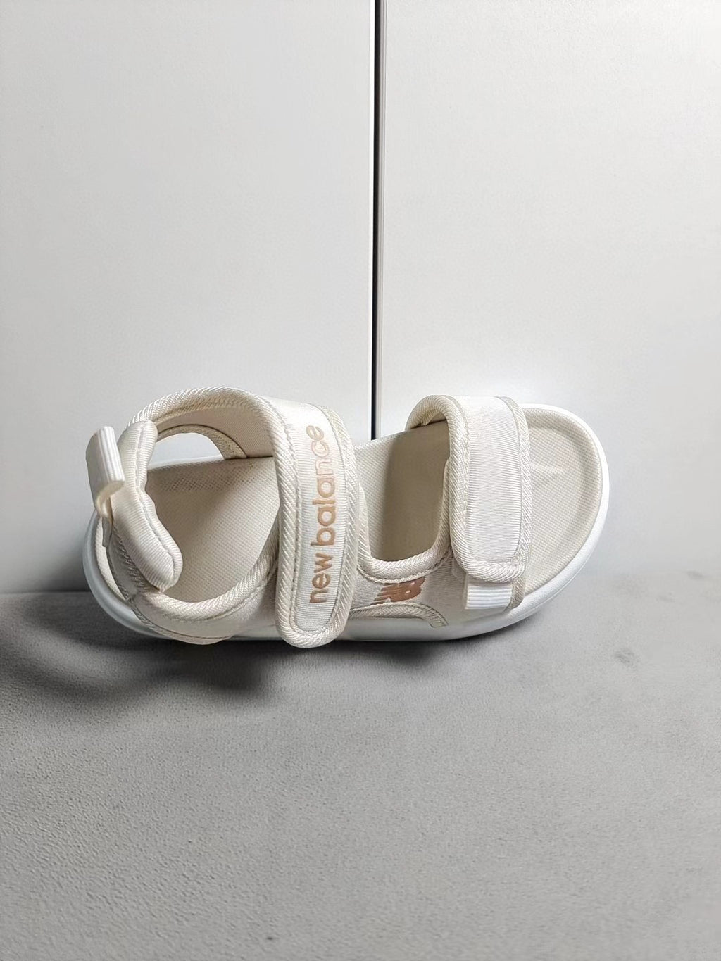 NB double velcro sandals"light beige"