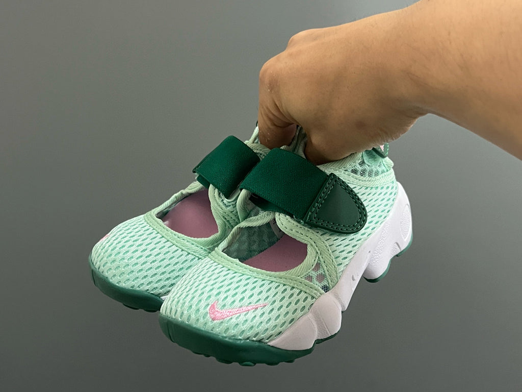 Nike Ninja Closed Toe Sandal " green"