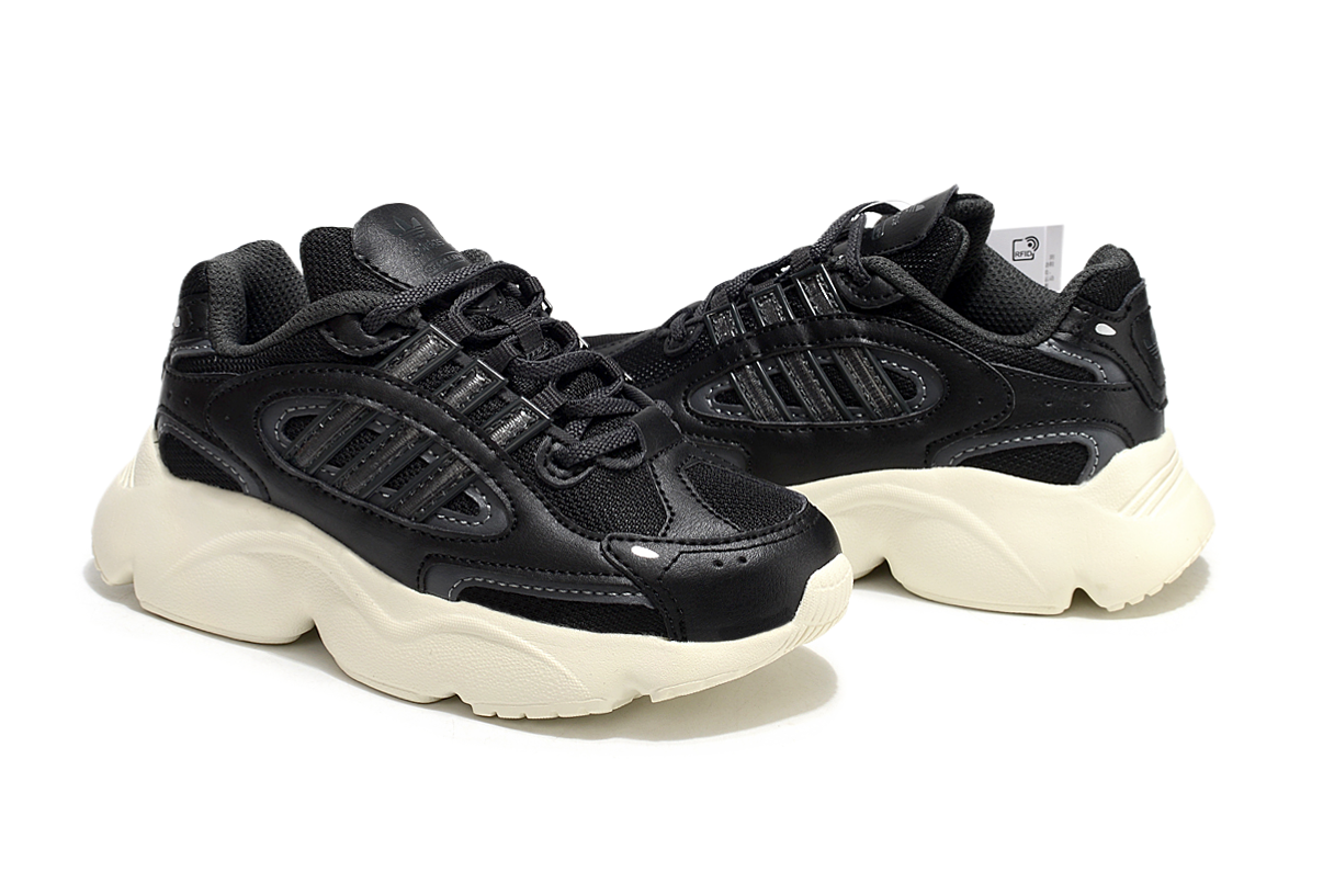 Adidas casual shoes " black"