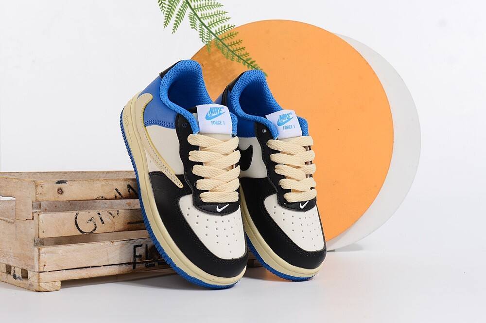 Air Force low-top lace-up sneakers" white, white, blue, camel"