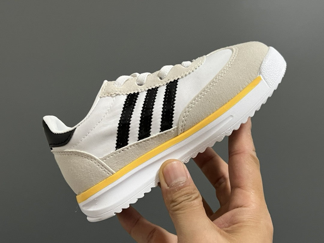 AD Kuehne & Son's new SL-72 children's elastic retro" white, gray"