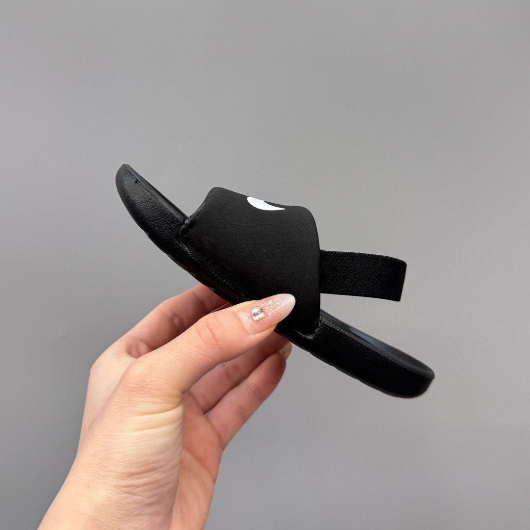 Nai K cute sandals available" black "