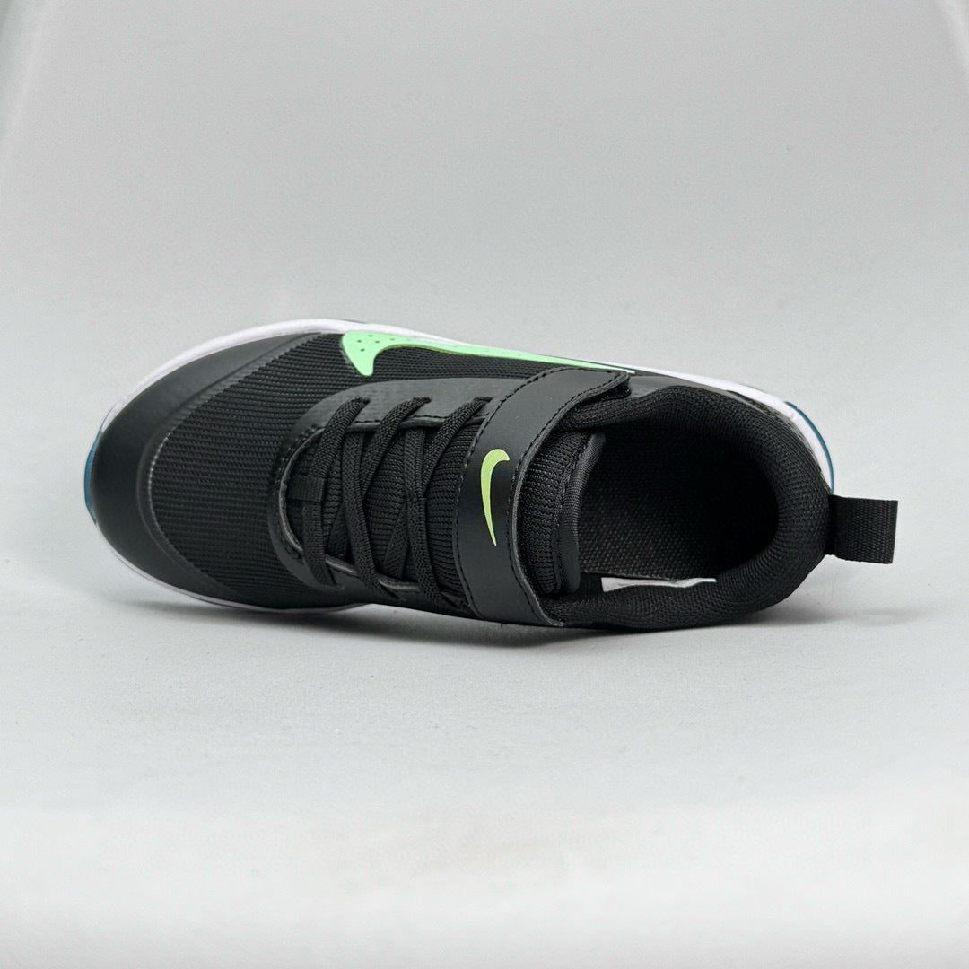 Nike ZOOM Moon Landing Children's Running Shoes" black"