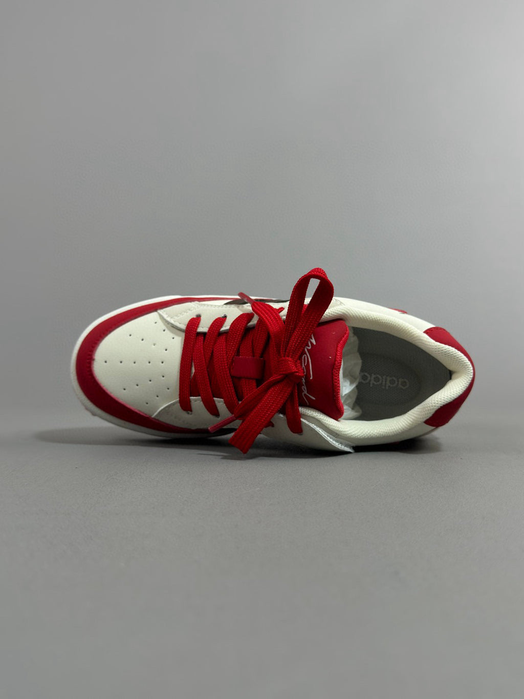 Adidas WCARD ADV classic retro sneakers" white, red"