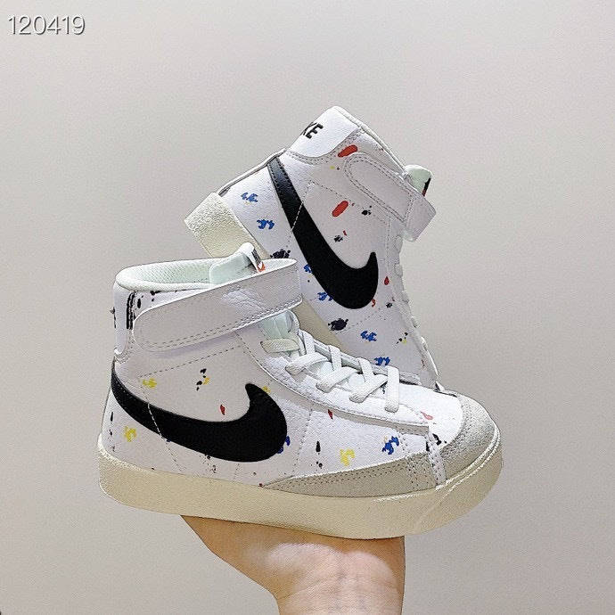 NK Trail Blazers mid-cut " white, black"