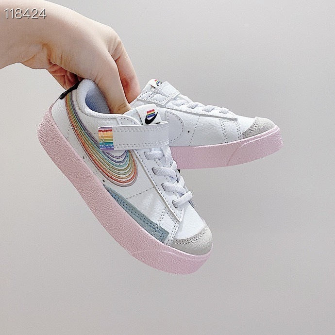 NK Trailblazer Graffiti Low-top" white, pink"