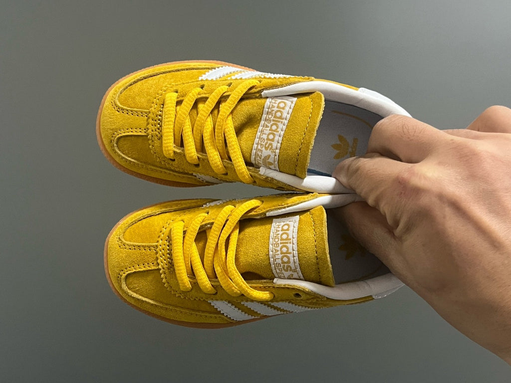 Adidas training 3 generation pig leather children's shoes" yellow"