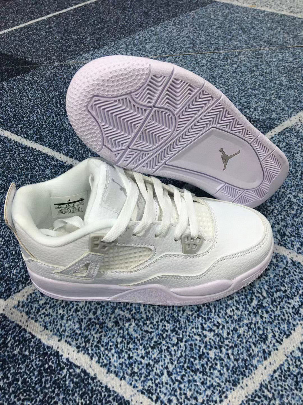 Jordan 4 children's sports shoes" white"