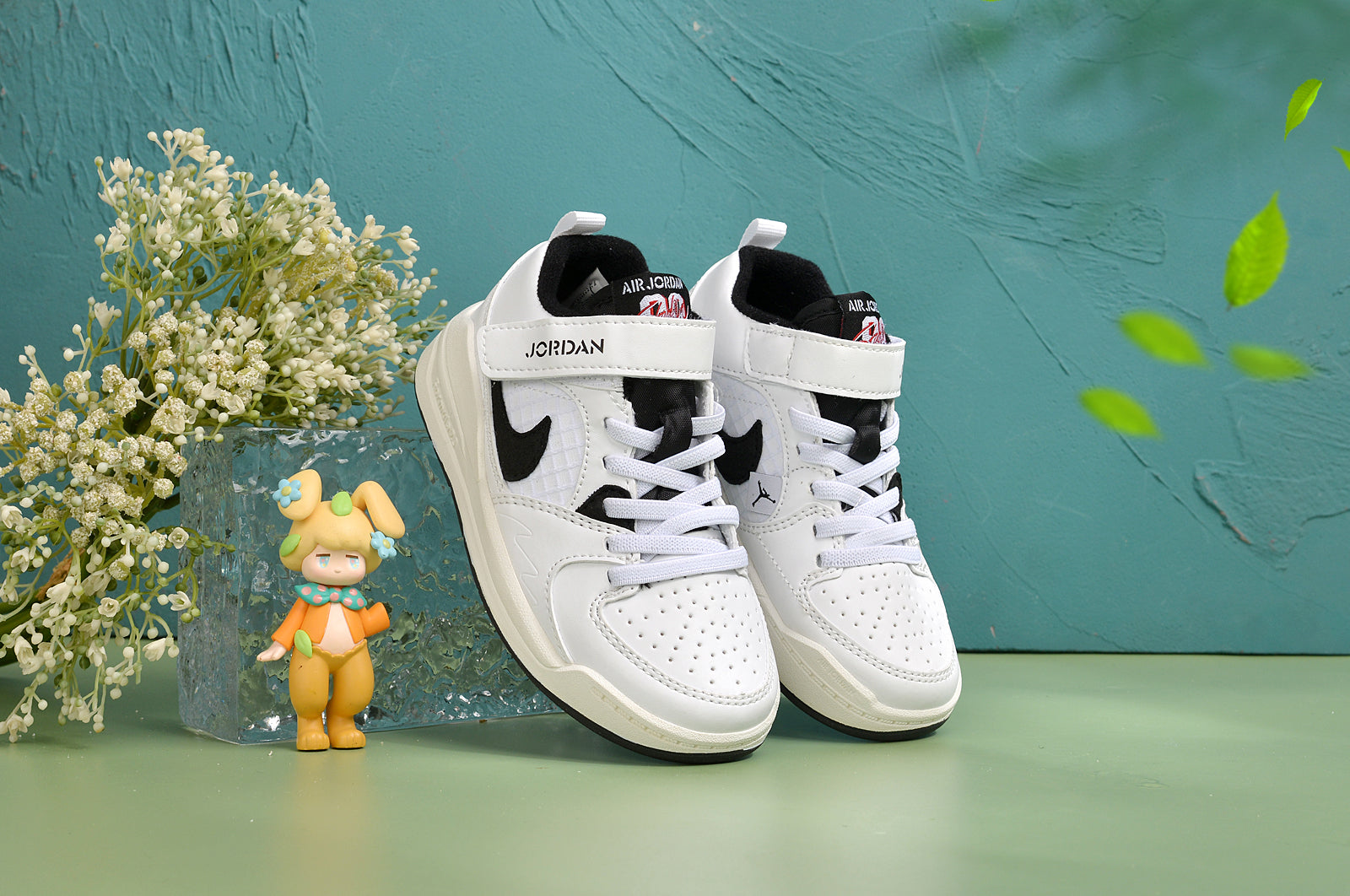 Nike Jordan 90 children's casual shoes" white, black"