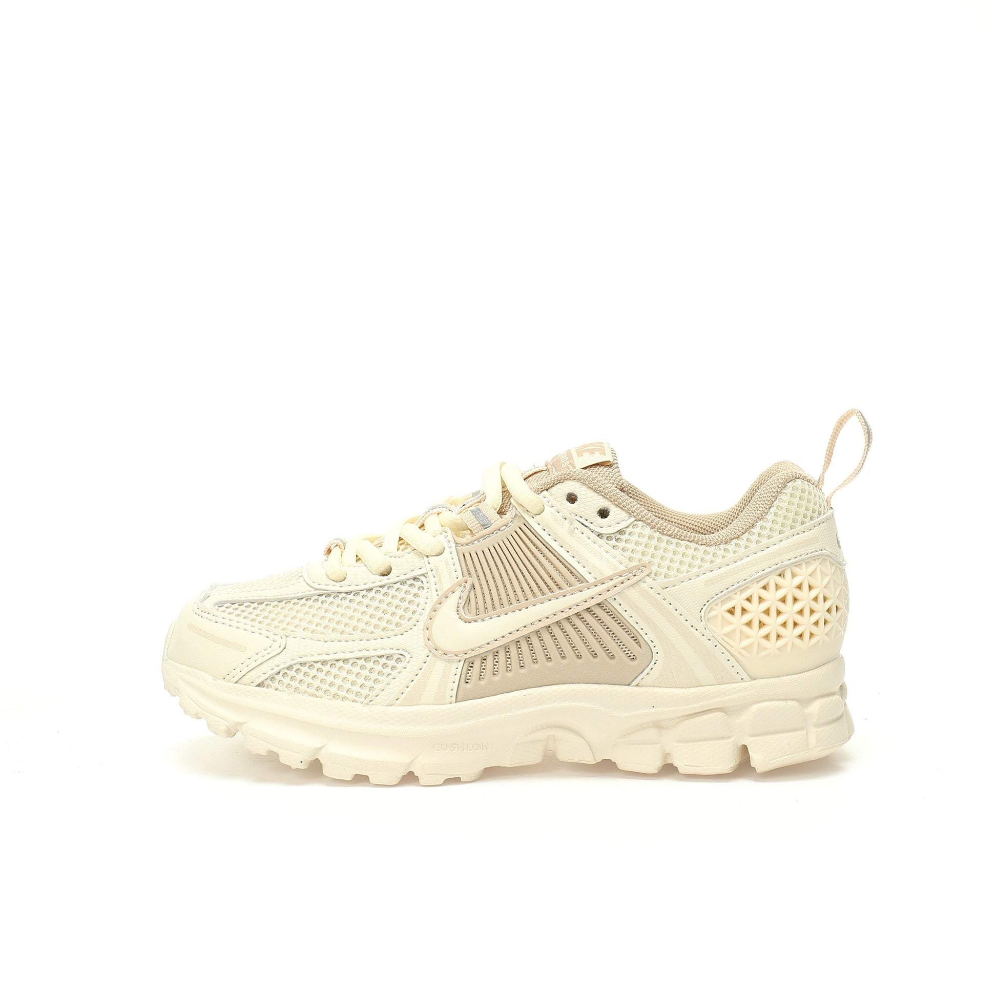 Nike V5" Camel"