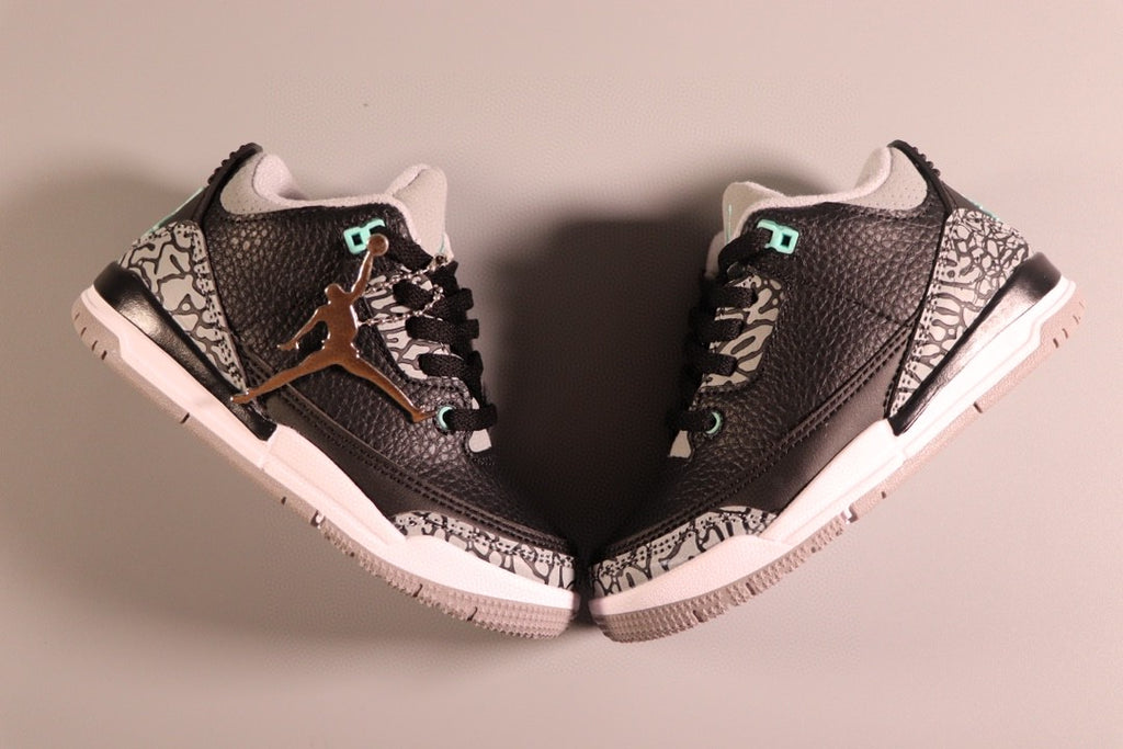Jordan AJ3 children's shoes" black"