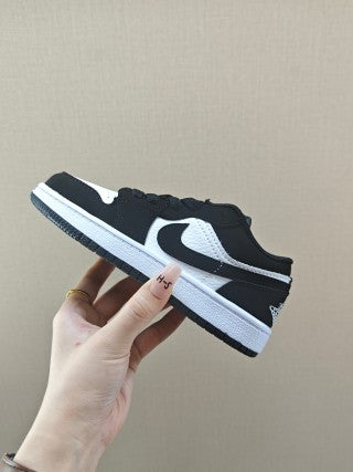 Qiao Yizhuan G version low-top children's lace-up sports shoes" black, white"
