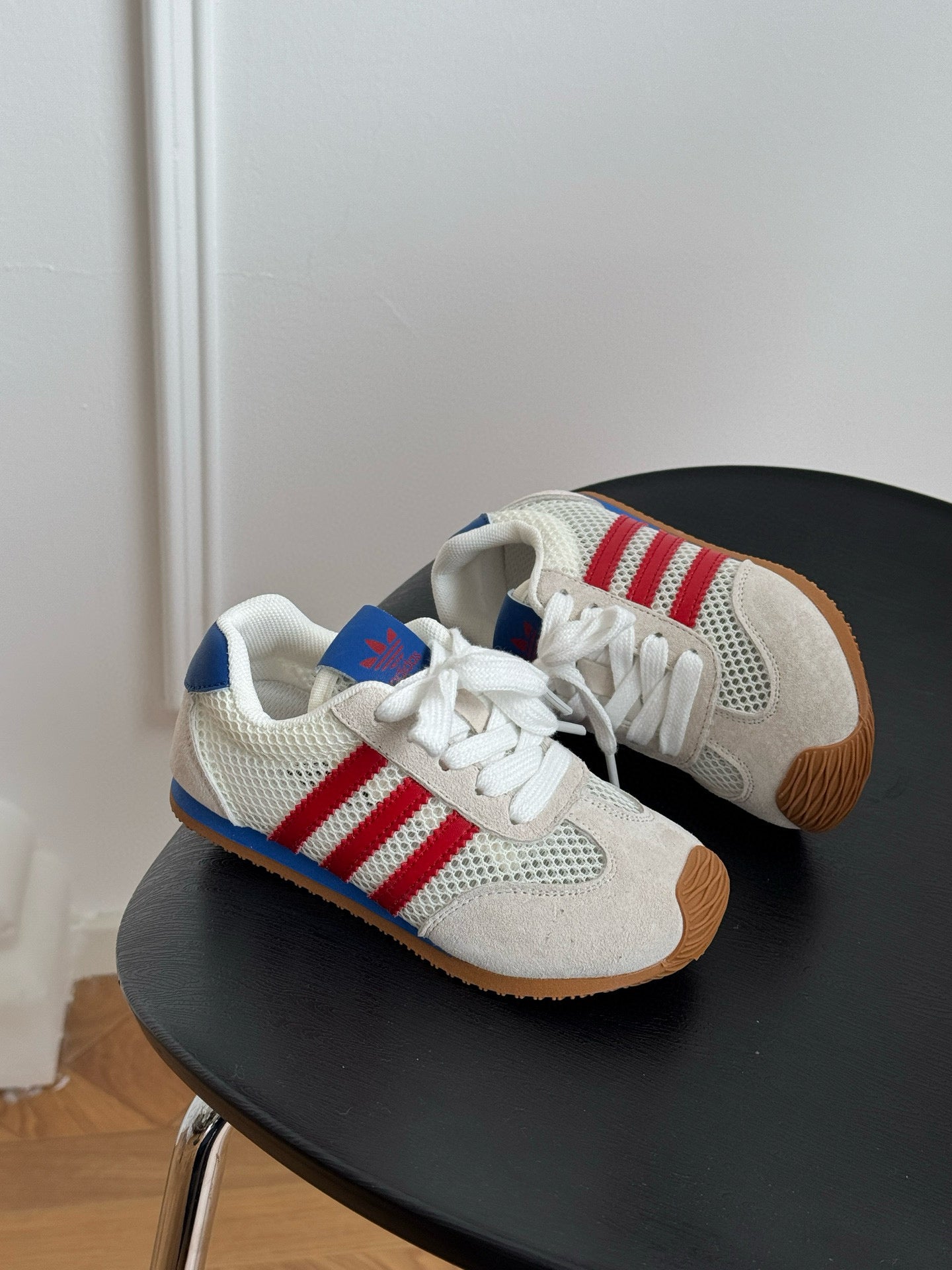 Adidas clover pig eight leather hollow mesh sneakers" white, red, cream"